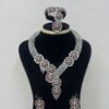 طقم الفخامة الحمراء